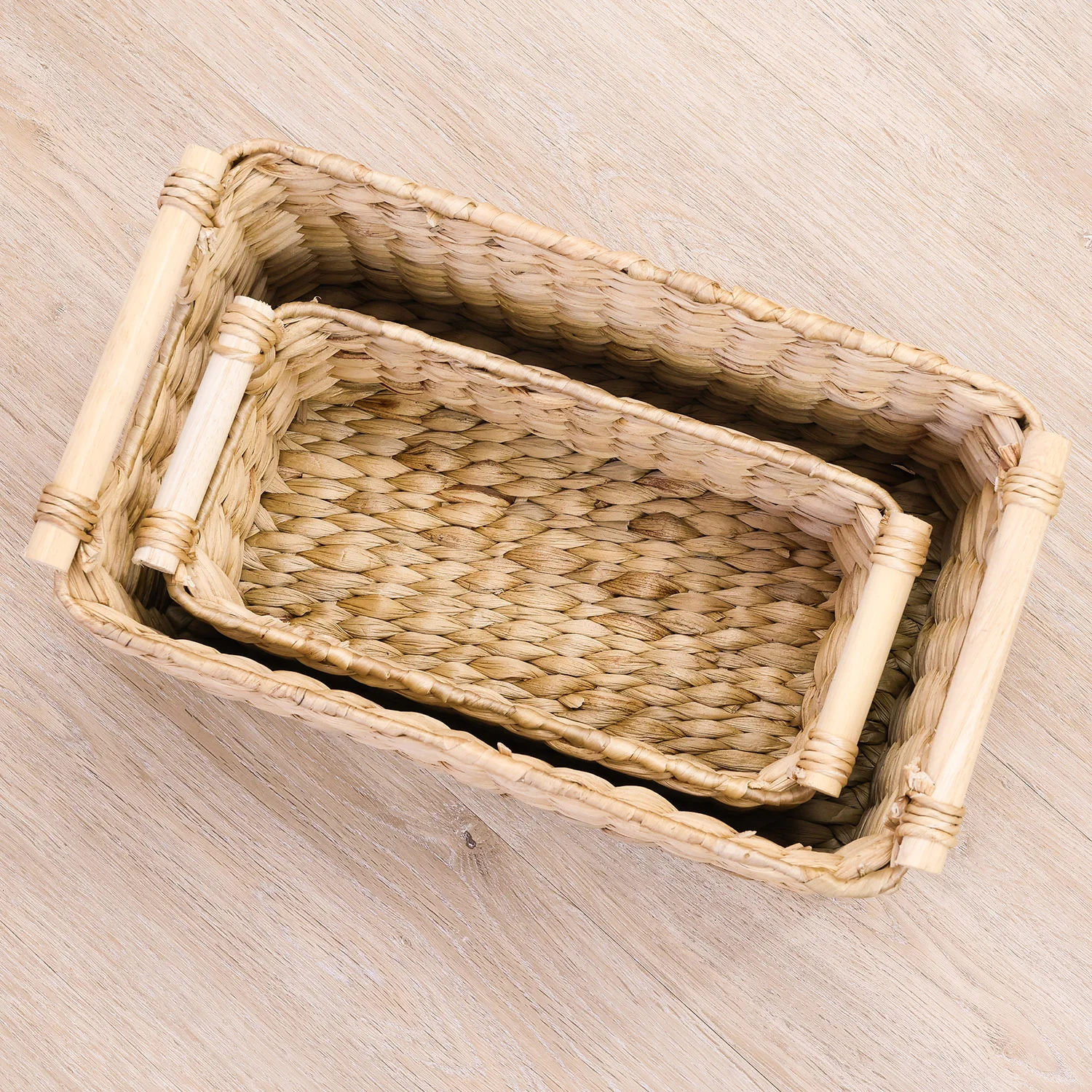 Aufbewahrungskorb geflochten aus Wasserhyazinthe, dekorativer Korb mit Holzgriffen zur Aufbewahrung für Badezimmer, Wohnzimmer, Küche, HMF 37279 - Image 17